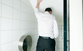 男性小知識|憋尿勃起竟然有這種危害，一定注重【平創(chuàng)新聞】